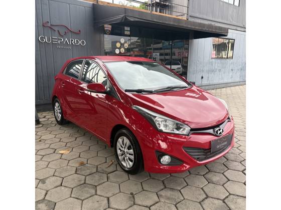 HYUNDAI HB20 1.6 COMFORT 16V FLEX 4P MANUAL HYUNDAI HB20 1.6 COMFORT 16V FLEX 4P MANUAL